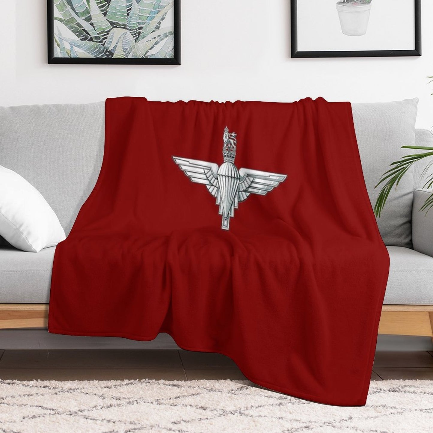 The Parachute Regiment Cap Badge - Tudor Crown All-season Throw Blanket