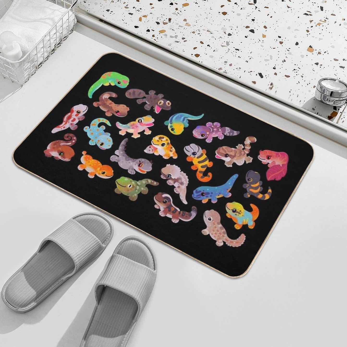 Gecko - Dark  Versatile Bath Mat