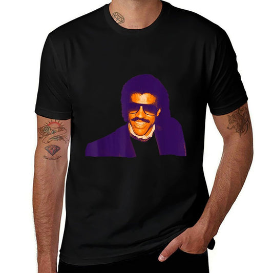 TV Times Pop Singer Lionel Richie 1985  Rolled Sleeves T-Shirt