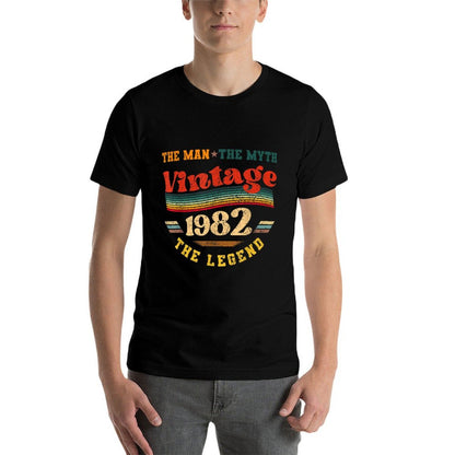 Vintage 40th Birthday 1982 The Man Myth Legend  Classic T-Shirt