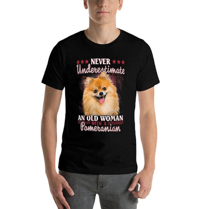 Never Underestimate An Old Woman With Pomeranian  Lightweight T-Shirt