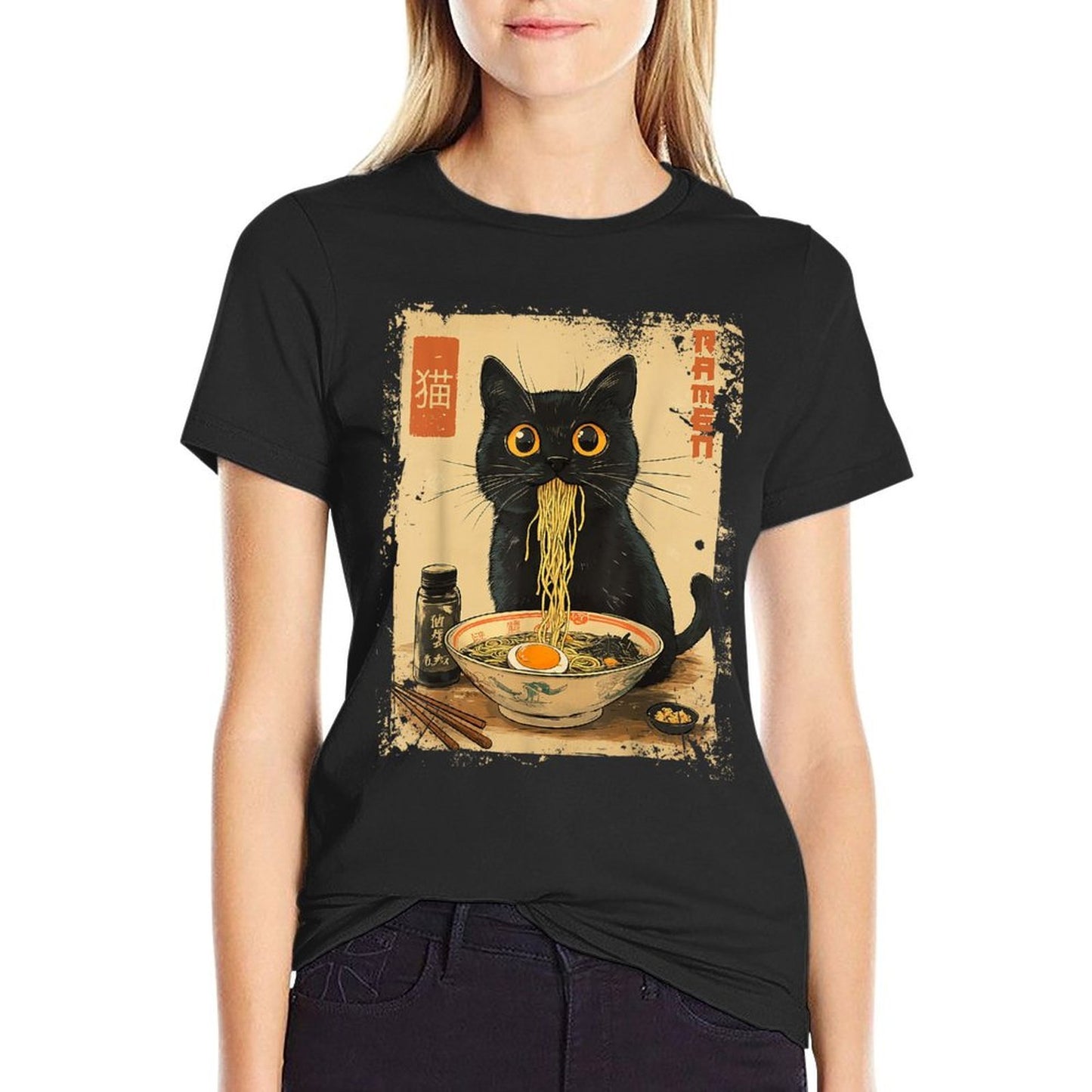 Dirhame Funny Japanese Cat Ramen Anime Kawaii Cat Eating Ramen Noodles, Unisex-Adults, Anime Fans, Girls, Young Females, Black,  Tagless Design T-Shirt