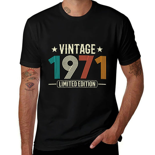1971 Limited Edition Classic Tshirts For 50Th Birthday Premium  Versatile T-Shirt