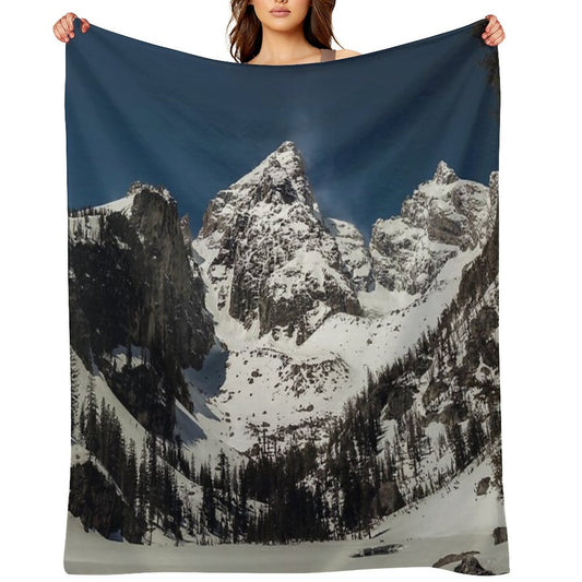 Delta Lake Landscape Plush Throw Blanket