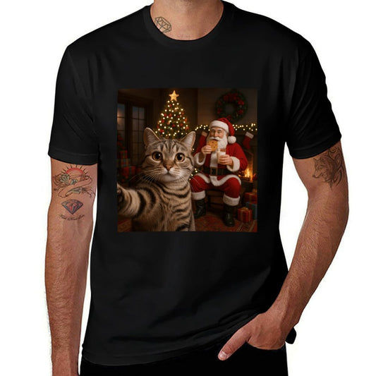 Funny Cat Selfie Santa Claus Eating Cookies Christmas Meme  Tagless Design T-Shirt