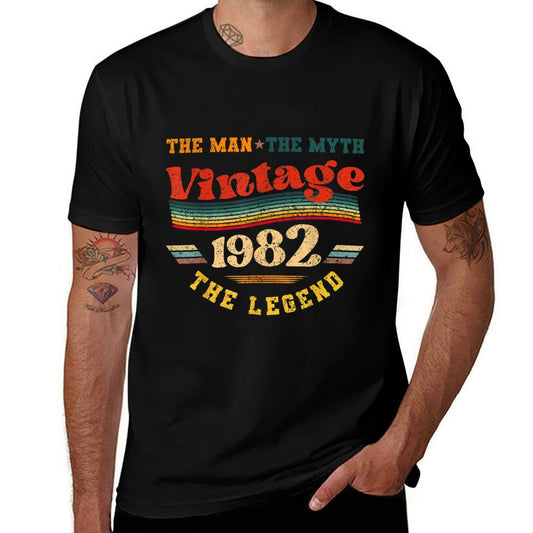 Vintage 40th Birthday 1982 The Man Myth Legend  Classic T-Shirt