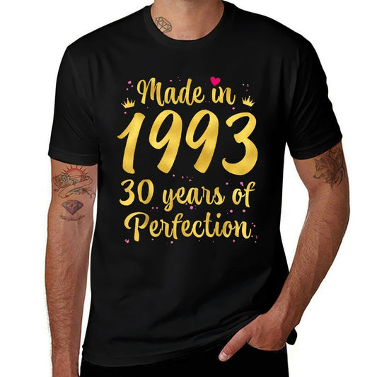 30 Birthday Decorations Women Female 30th BDay 1993 Birthday  Versatile T-Shirt