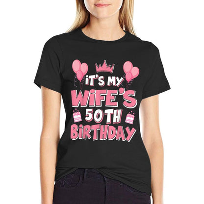 Balloons It's My Wife's 50th Birthday 1975 50 Years Old  Oversized Silhouette T-Shirt