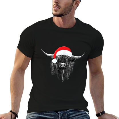 Scottish Highland Cow Christmas Santa Hat  Classic T-Shirt